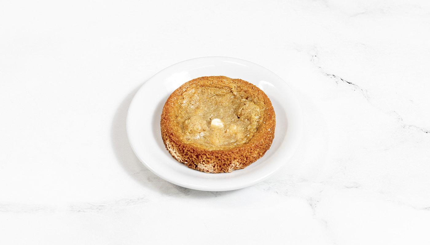 White Chocolate Macadamia Cookie